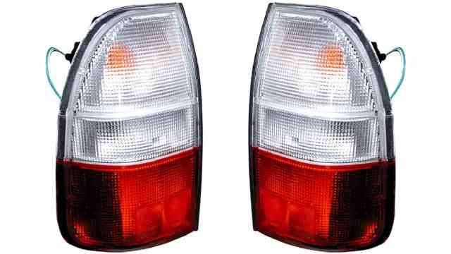 Stop mitsubishi l200 strada 2002 - 2005 rojo/blanco versión japonesa (lh)