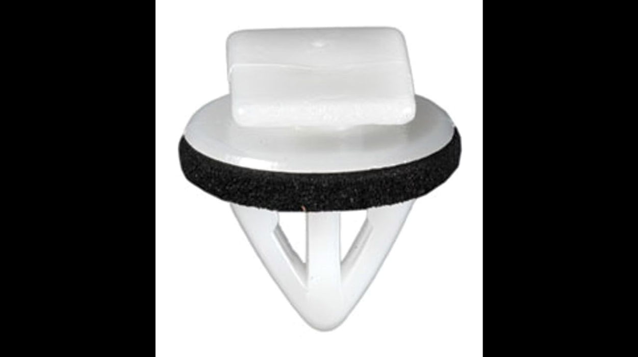 Body molding clip